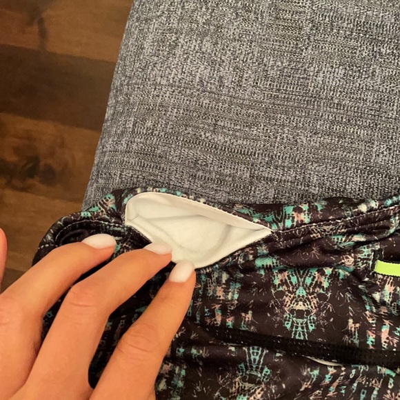 Titika - Picture 3 of 3